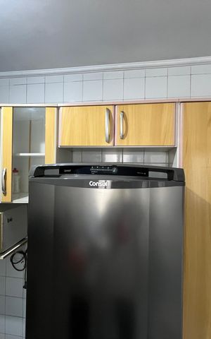 Apartamento para alugar com 56m², 2 quartos e 1 vaga Apartamento para alugar com 56m², 2 quartos e 1 vagaCozinha - Armários