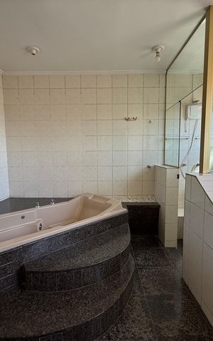 Apartamento à venda com 492m², 4 quartos e 2 vagas