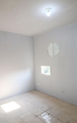 Casa para alugar com 70m², 1 quarto e 1 vagaSala - Quarto