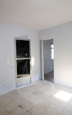 Casa para alugar com 70m², 1 quarto e 1 vagaSala - Quarto
