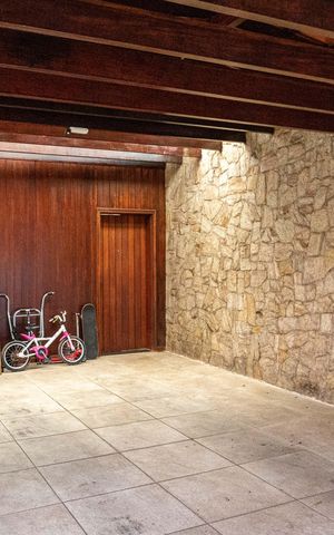 Casa à venda com 171m², 3 quartos e 3 vagasGaragem