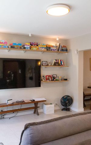 Casa à venda com 171m², 3 quartos e 3 vagasSala