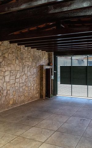 Casa à venda com 171m², 3 quartos e 3 vagasGaragem