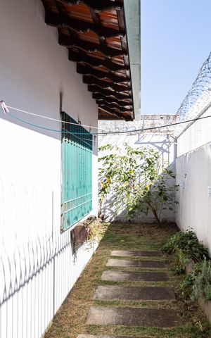 Casa à venda com 171m², 3 quartos e 3 vagasCorredor 