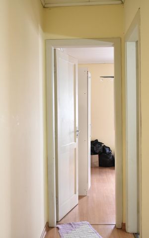 Casa à venda com 100m², 2 quartos e 1 vagaCorredor