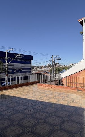 Casa para alugar com 250m², 2 quartos e 2 vagas Casa para alugar com 250m², 2 quartos e 2 vagasVaranda
