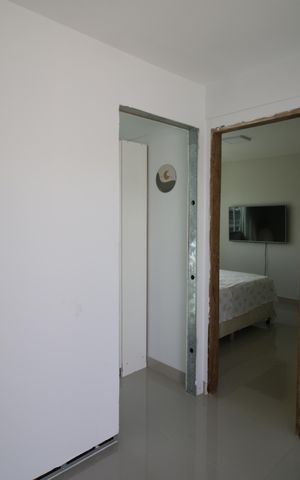 Casa à venda com 170m², 5 quartos e 2 vagasHall