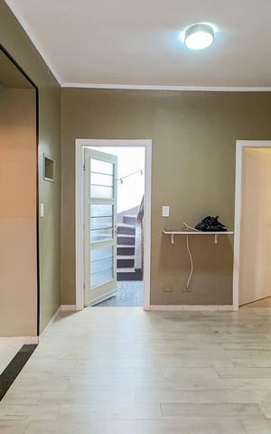 Casa para alugar com 300m², 3 quartos e sem vagaCorredor