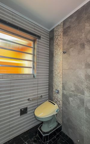 Casa para alugar com 300m², 3 quartos e sem vagaBanheiro