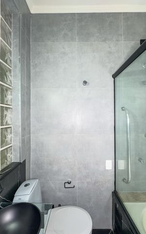 Casa para alugar com 300m², 3 quartos e sem vagaBanheiro da Suíte