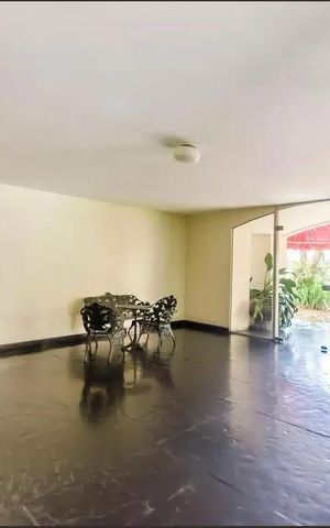 Apartamento à venda com 70m², 3 quartos e 2 vagas Apartamento à venda com 70m², 3 quartos e 2 vagasHall