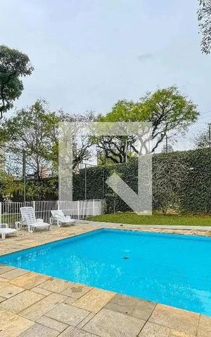 Apartamento à venda com 70m², 3 quartos e 2 vagas Apartamento à venda com 70m², 3 quartos e 2 vagasPiscina