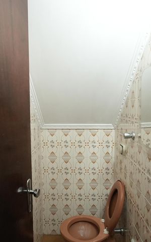 Casa à venda com 173m², 3 quartos e 2 vagasLavabo