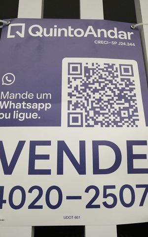 Casa à venda com 173m², 3 quartos e 2 vagasPlaca