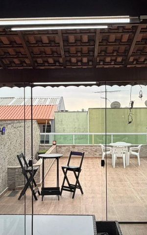 Apartamento à venda com 140m², 2 quartos e 2 vagas Apartamento à venda com 140m², 2 quartos e 2 vagasVaranda