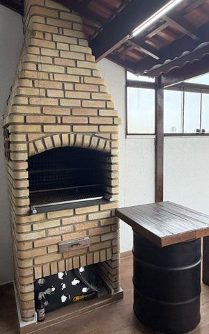 Apartamento à venda com 140m², 2 quartos e 2 vagas Apartamento à venda com 140m², 2 quartos e 2 vagasChurrasqueira