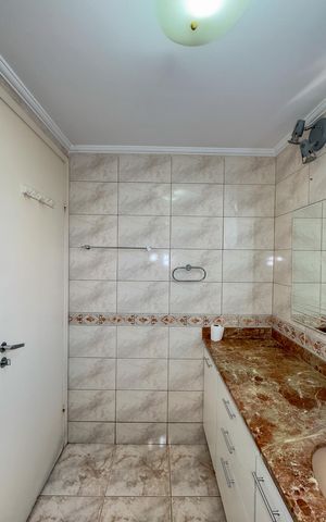 Apartamento à venda com 107m², 3 quartos e 1 vagaBanheiro da Suíte