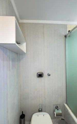 Apartamento à venda com 107m², 3 quartos e 1 vagaBanheiro
