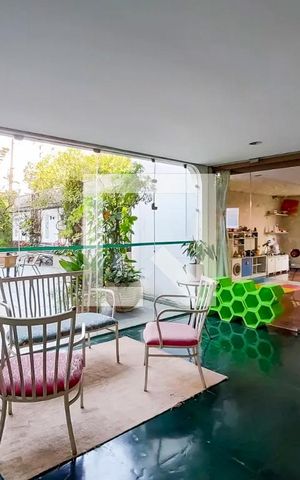 Apartamento à venda com 107m², 3 quartos e 1 vagaÁrea comum