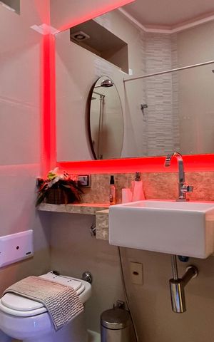 Apartamento para alugar com 79m², 2 quartos e sem vagaBanheiro social 