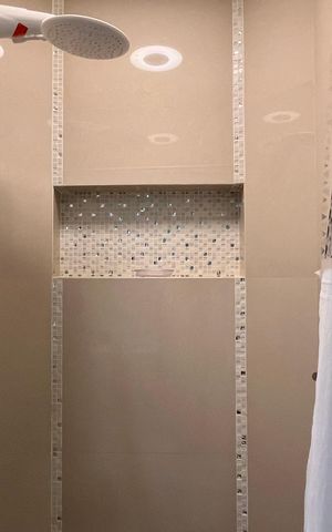 Apartamento para alugar com 79m², 2 quartos e sem vagaBanheiro da Suíte