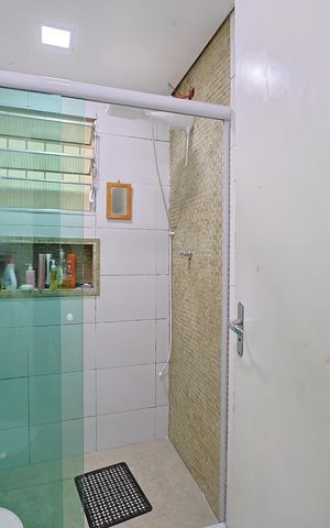 Casa à venda com 150m², 3 quartos e 2 vagasBanheiro