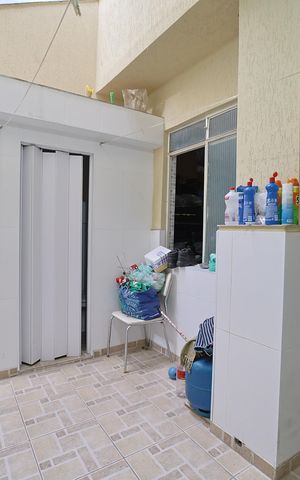 Casa à venda com 150m², 3 quartos e 2 vagasÁrea de Serviço