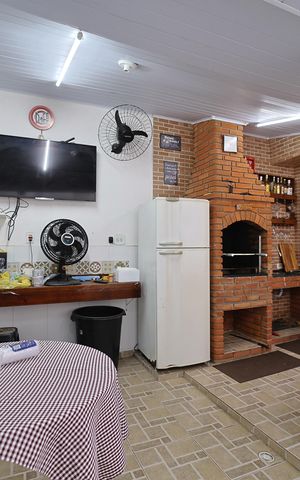 Casa à venda com 150m², 3 quartos e 2 vagasÁrea gourmet