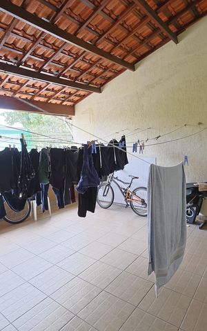 Casa à venda com 150m², 3 quartos e 2 vagasTerraço