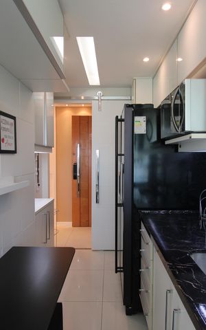 Apartamento para alugar com 90m², 2 quartos e 2 vagasCozinha