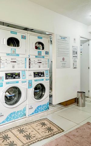 Apartamento à venda com 33m², 2 quartos e sem vagaLavanderia Compartilhada