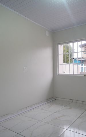Casa para alugar com 40m², 2 quartos e sem vagaSala/Cozinha