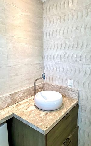 Apartamento para alugar com 76m², 3 quartos e 1 vaga Apartamento para alugar com 76m², 3 quartos e 1 vagaBanheiro da Suíte