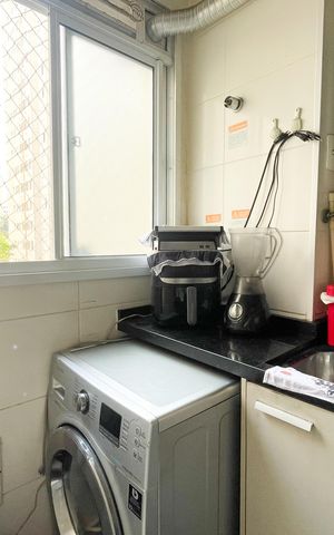 Apartamento à venda com 43m², 2 quartos e 1 vaga Apartamento à venda com 43m², 2 quartos e 1 vagaSala / Cozinha
