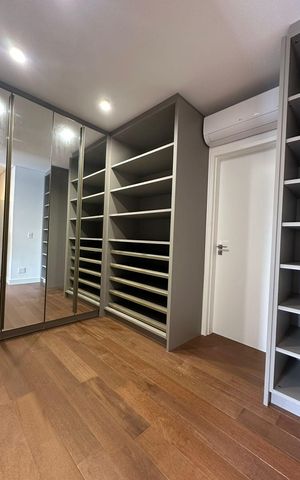 Apartamento à venda com 227m², 3 quartos e 4 vagas