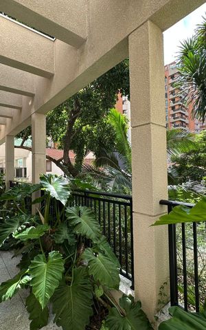 Apartamento à venda com 227m², 3 quartos e 4 vagas