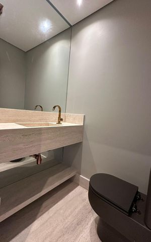 Apartamento à venda com 227m², 3 quartos e 4 vagas