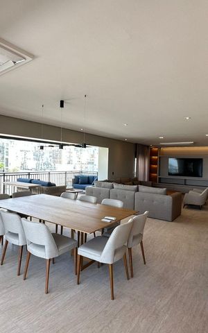 Apartamento à venda com 227m², 3 quartos e 4 vagas