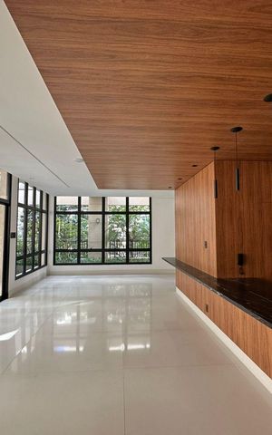 Apartamento à venda com 227m², 3 quartos e 4 vagas