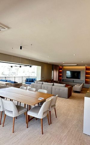 Apartamento à venda com 227m², 3 quartos e 4 vagas