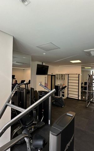 Apartamento à venda com 227m², 3 quartos e 4 vagas