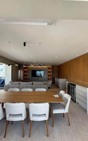 Apartamento à venda com 227m², 3 quartos e 4 vagas