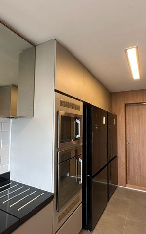 Apartamento à venda com 227m², 3 quartos e 4 vagas