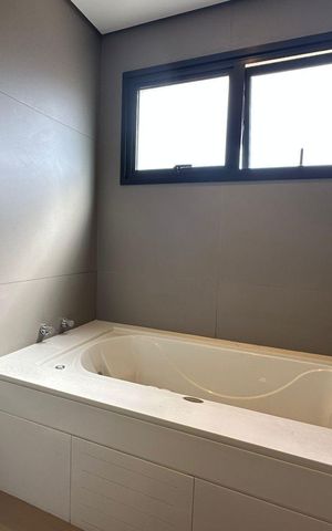 Apartamento à venda com 227m², 3 quartos e 4 vagas