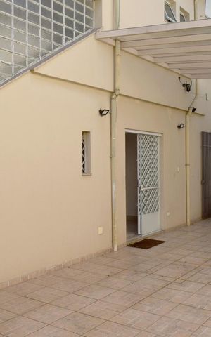 Casa para alugar com 200m², 3 quartos e 3 vagasQuintal