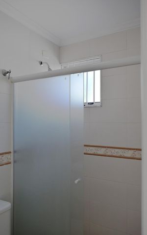 Casa para alugar com 200m², 3 quartos e 3 vagasBanheiro