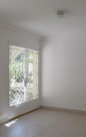 Casa para alugar com 200m², 3 quartos e 3 vagasSala de Estar