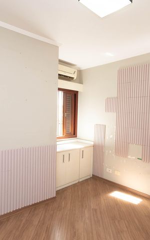 Casa à venda com 230m², 3 quartos e 5 vagas Casa à venda com 230m², 3 quartos e 5 vagasSuíte 2