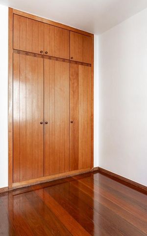 Apartamento à venda com 150m², 4 quartos e 2 vagas