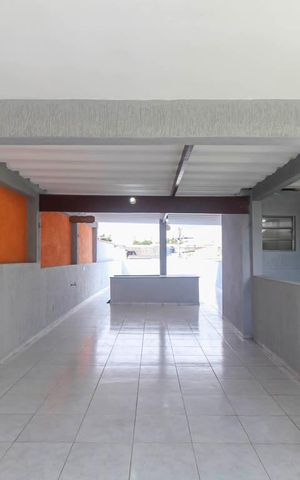 Casa para alugar com 250m², 2 quartos e 2 vagas Casa para alugar com 250m², 2 quartos e 2 vagasChurrasqueira